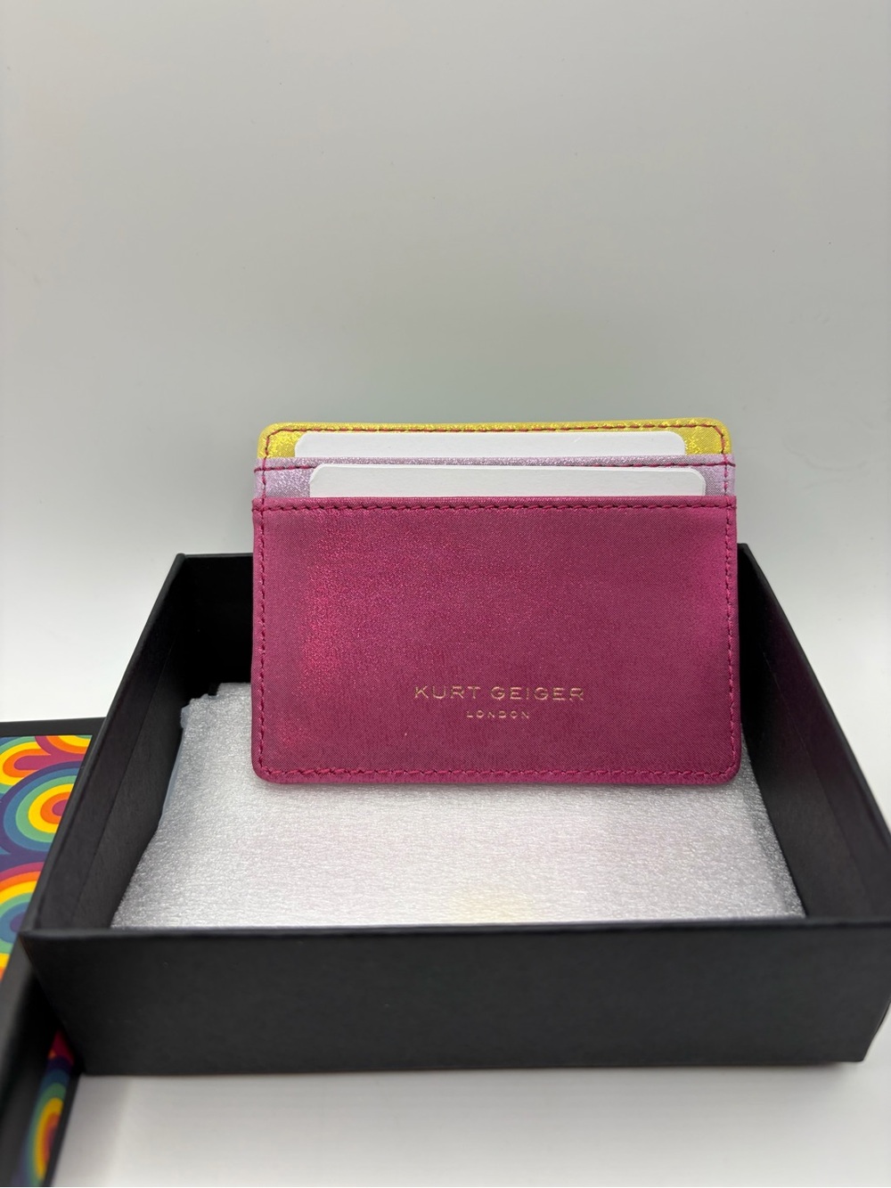 Kurt Geiger Hot Pink Quilted Card Holder with Green & Blue Trim - Picture 3 of 3